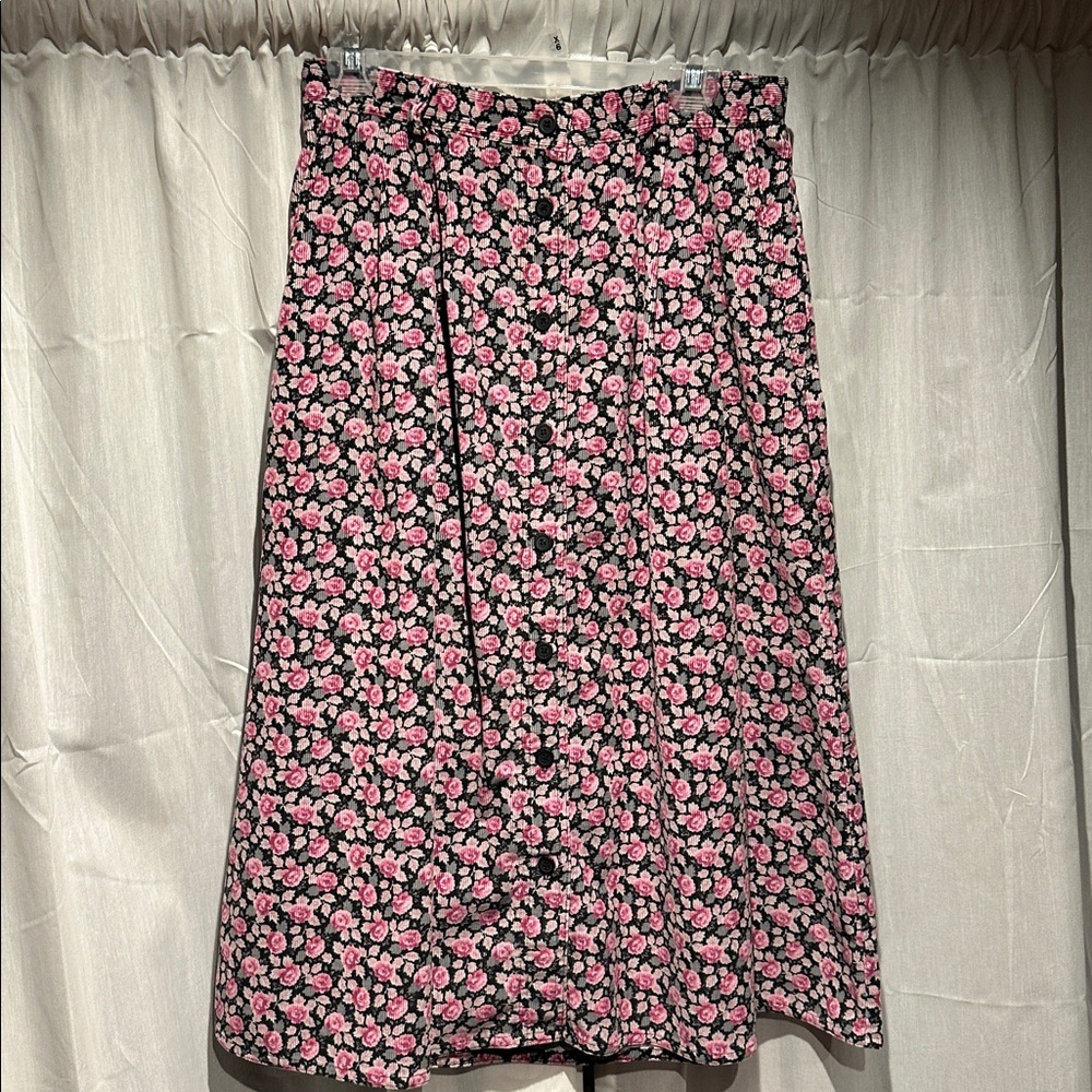 Floral Corduroy Midi Skirt in Black and Pink